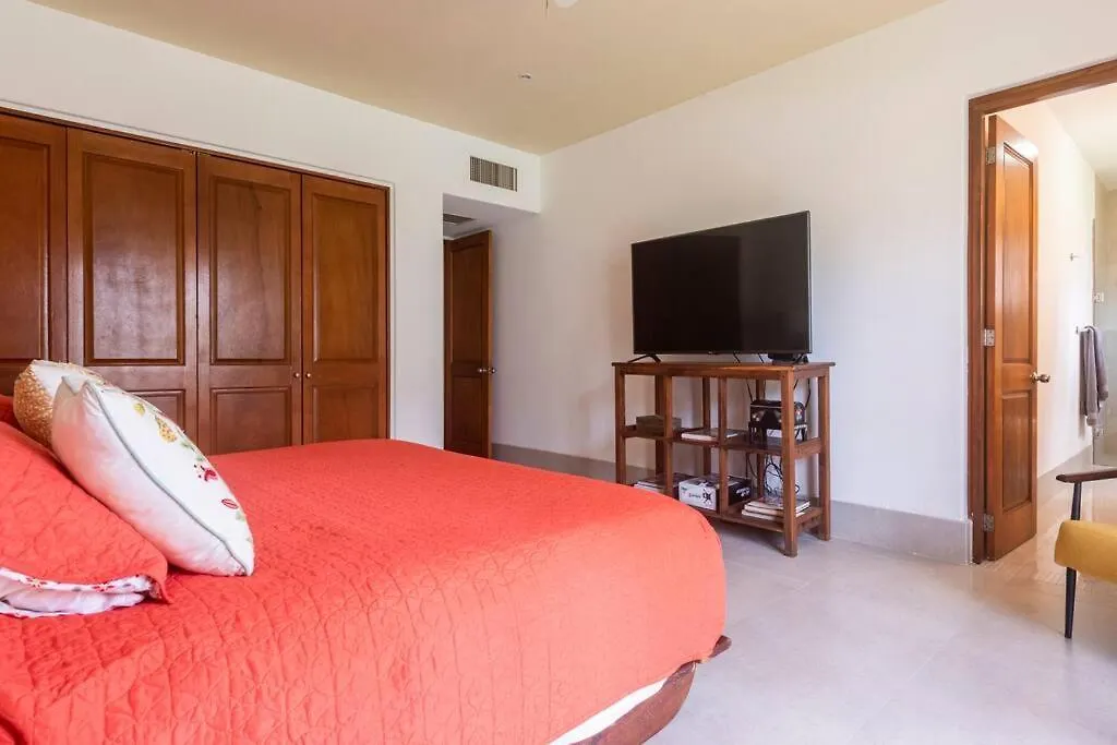 Apartment Stunning Condo In Excellent Location Cancun