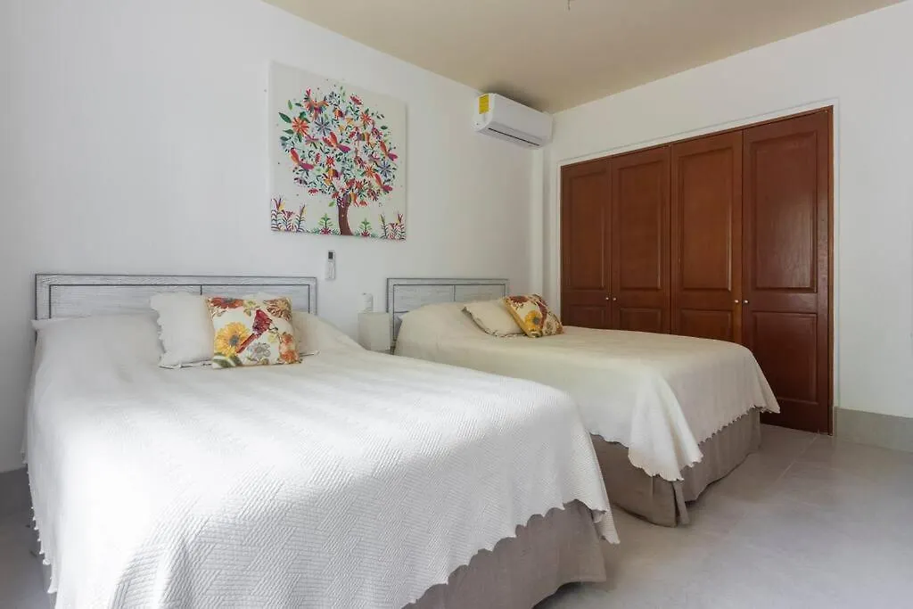 Apartment Stunning Condo In Excellent Location Cancun