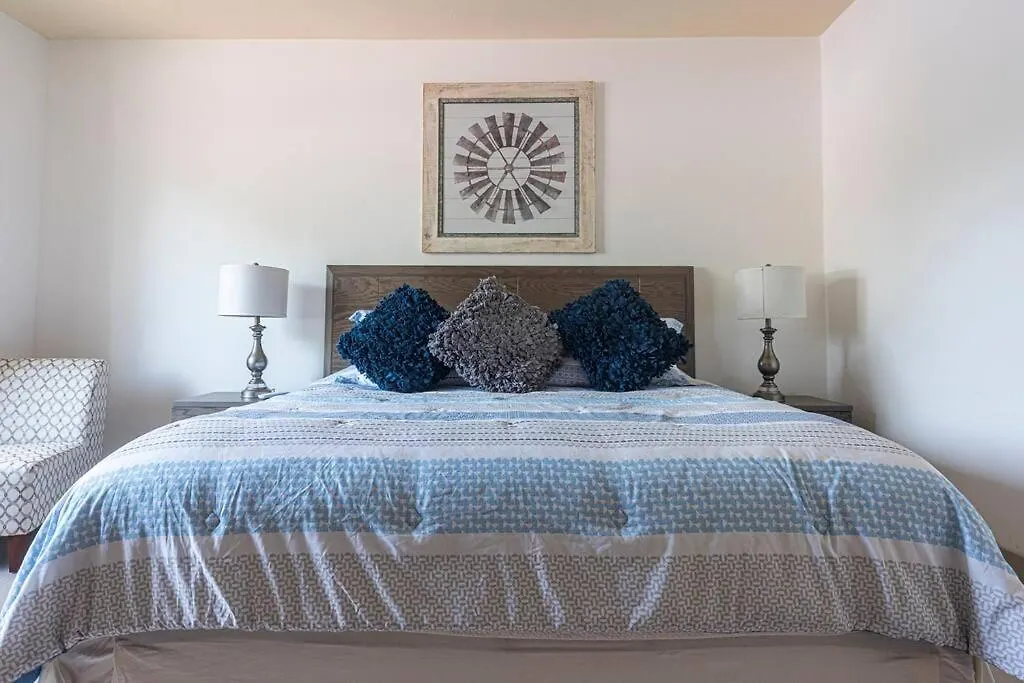 Stunning Condo In Excellent Location Cancun Apartment