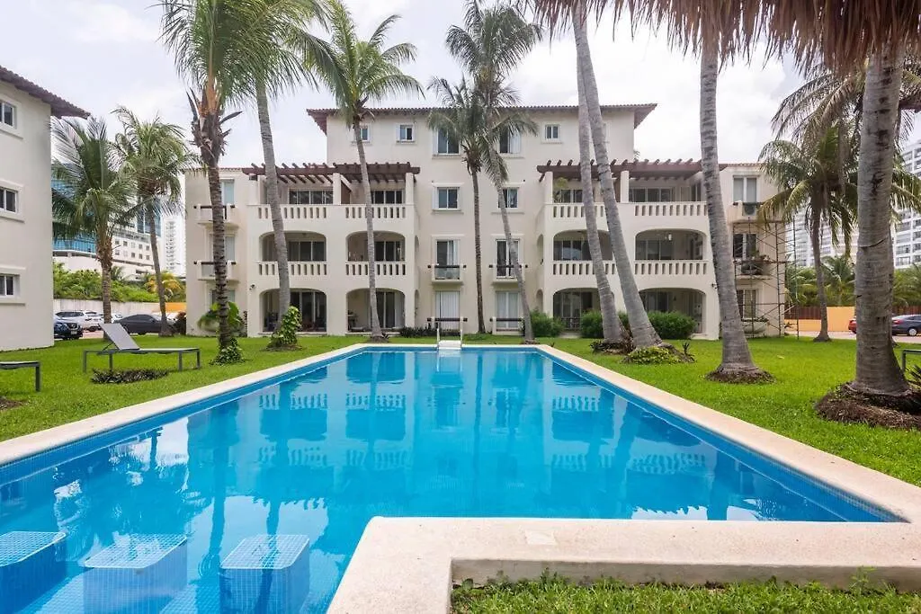 Stunning Condo In Excellent Location Cancun Apartment